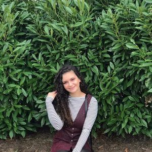 Meet your Posher, Nisreen